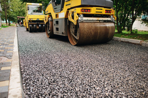 Best Interlocking Driveway Pavers  in Clinton, IL